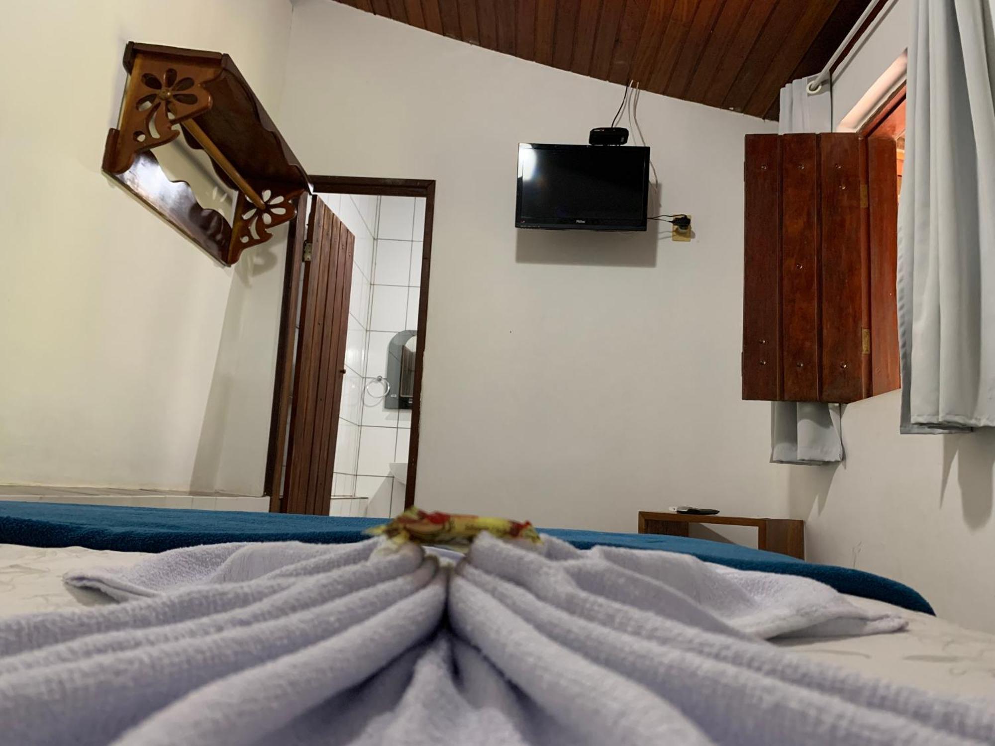Pousada E Camping Lumiar เลนโซยส์ ภายนอก รูปภาพ