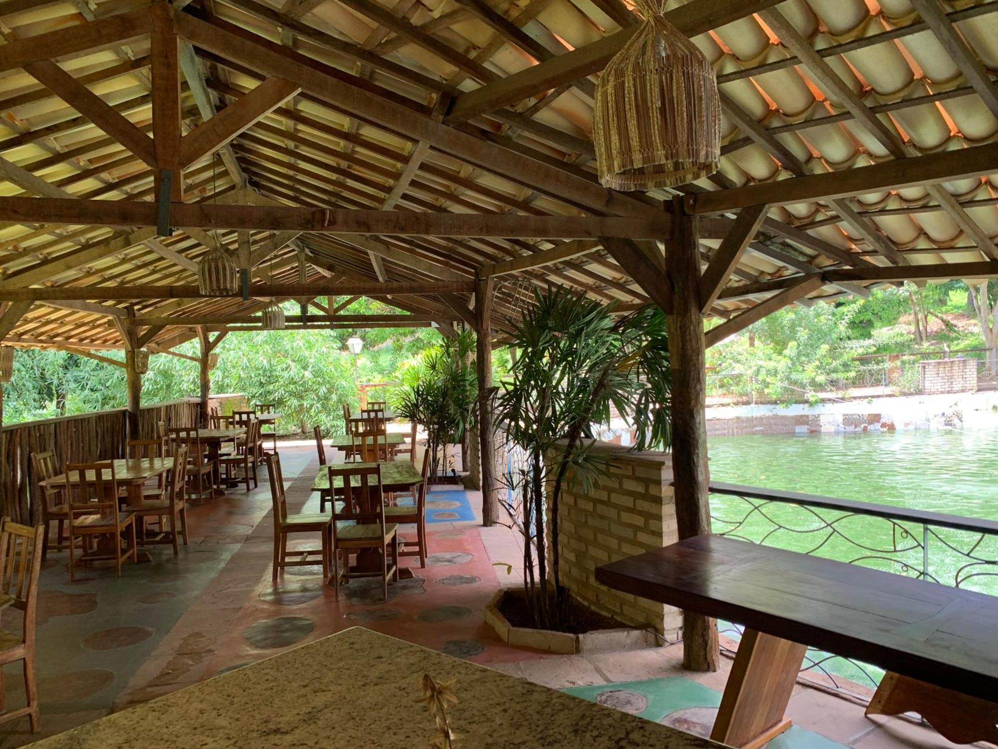 Pousada E Camping Lumiar เลนโซยส์ ภายนอก รูปภาพ